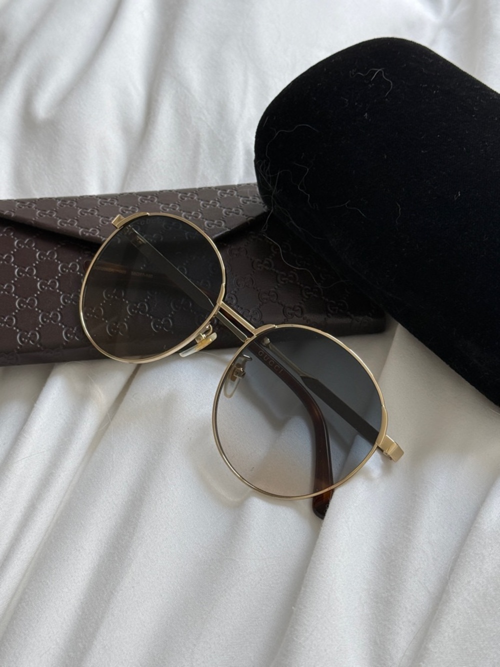 Gucci Gold Frame Round Sunglasses with Brown-Gray Gradient Lenses